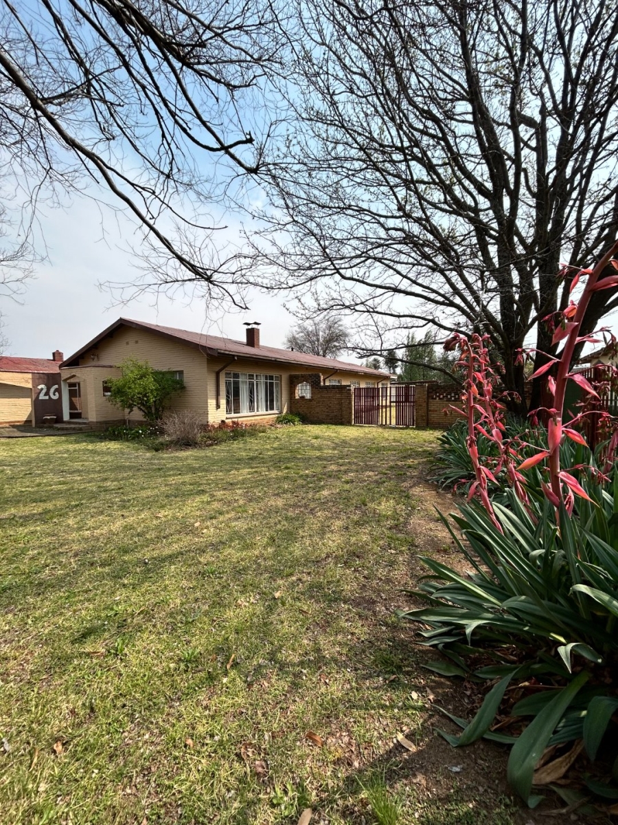 4 Bedroom Property for Sale in Hospitaalheuwel Free State